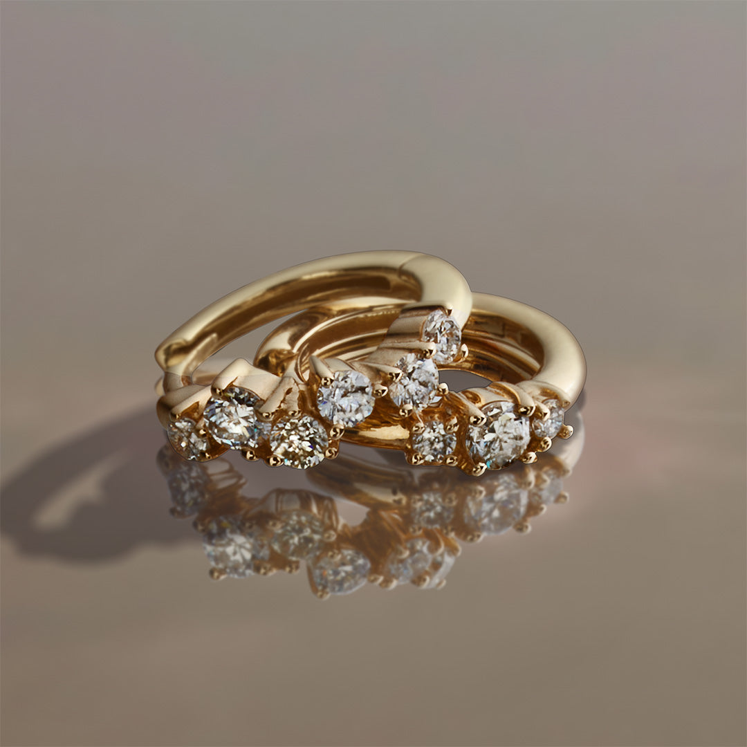 Orecchini a cerchio con diamanti (8mm)