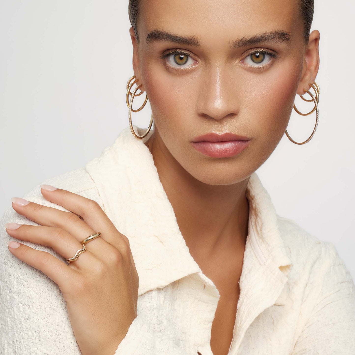 Classic Zirconia Maxi Hoops
