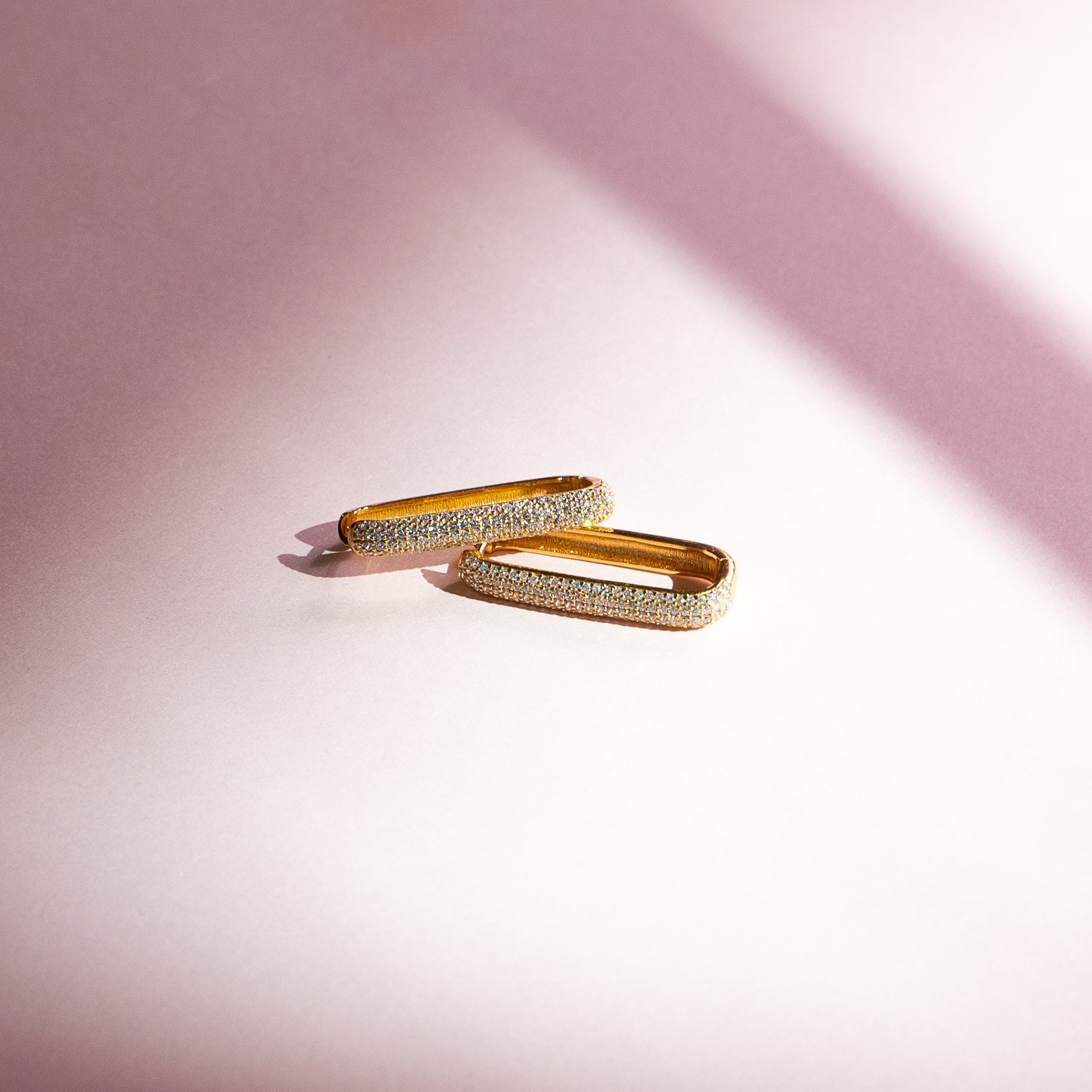 Zirconia earrings