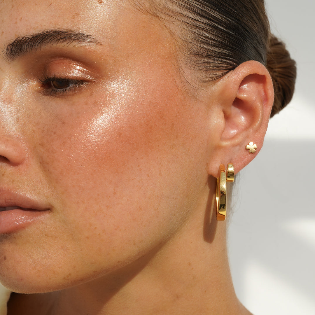Clover Flatback Stud Earring